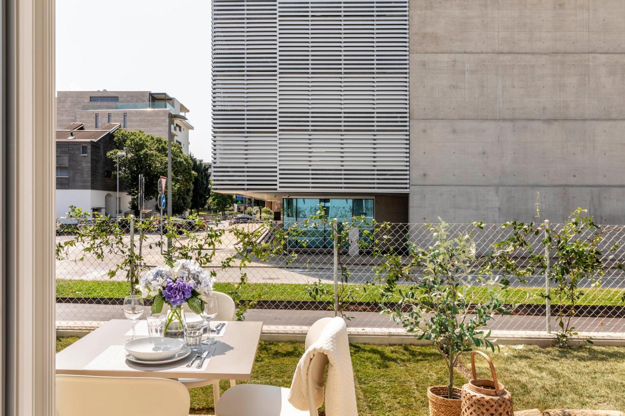 Regalia Suites - Free Parking Λουγκάνο Εξωτερικό φωτογραφία