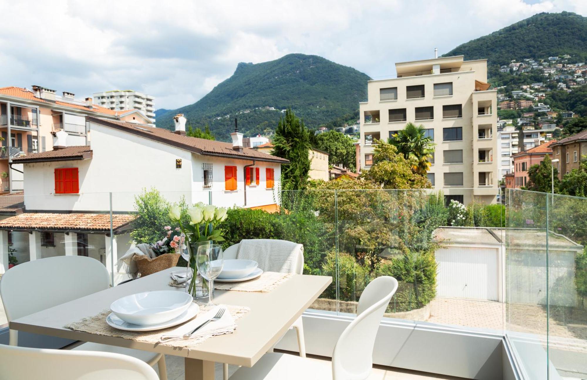 Regalia Suites - Free Parking Λουγκάνο Δωμάτιο φωτογραφία